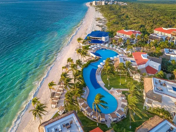 Desire Pearl Riviera Maya Resort