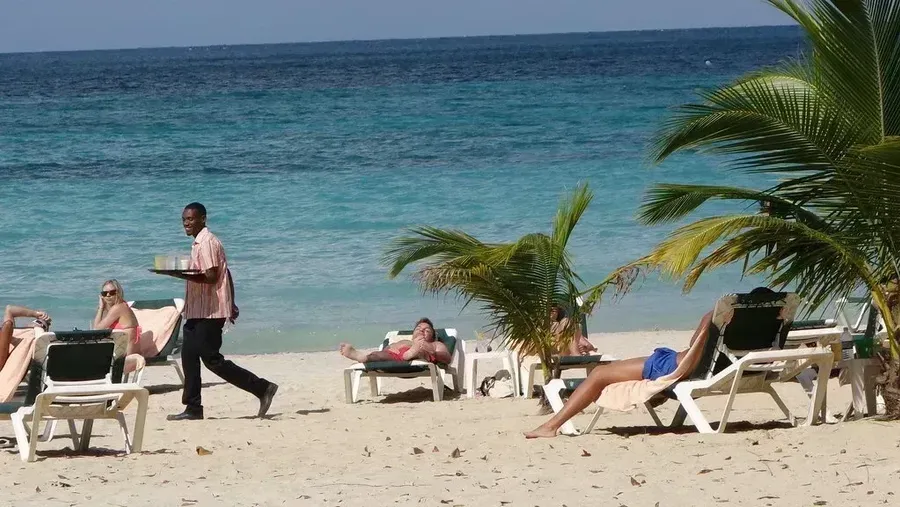 Grand Lido Negril beachfront