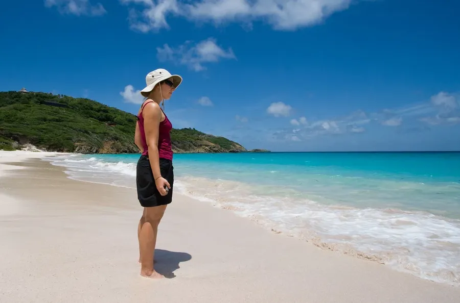 Macaroni Beach, Grenadines