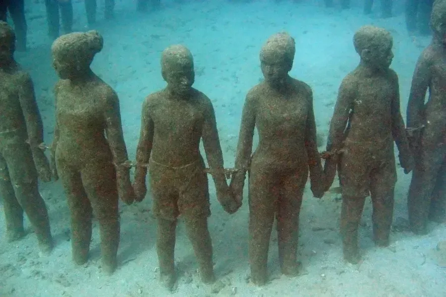 Molinière Underwater Sculpture Park, Grenada