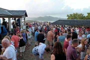 Taxi per Shirley Heights Lookout Pacchetto sociale domenicale