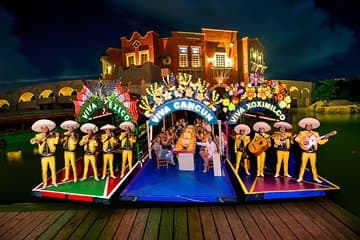 Biglietto Xoximilco: Boat Fiesta, degustazione tradizionale e tequila bar