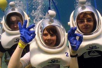 Sea Trek Helmet Dive en Coral World Ocean Park