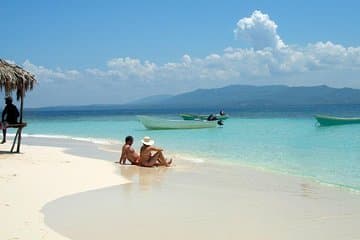 Excursão de dia inteiro para Paradise Island - Cayo Arena