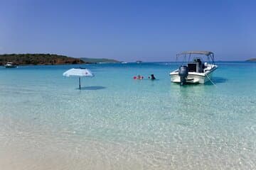 Charter privato all-inclusive per Icacos o Isole Palomino