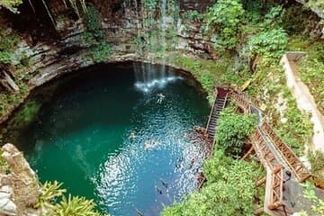 Excursão de um dia inteiro por Chichén Itzá, saindo de Tulum, inclui visita a um cenote e almoço