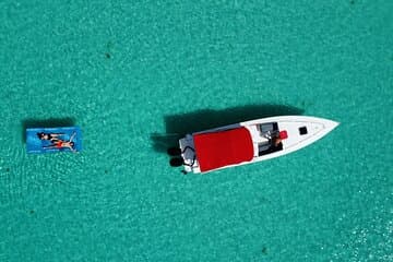 Charter de barco de velocidade privado em St Maarten & Nature Reserve