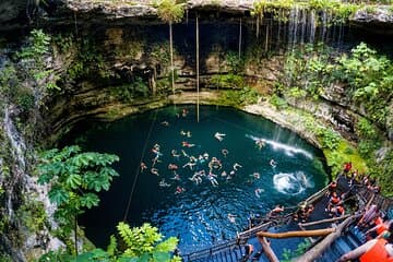 Chichén Itzá, Cenote et Valladolid avec déjeuner et transport.