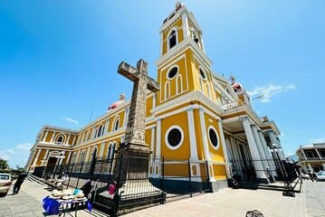 Best of Granada, Mirador de Catarina and Masaya Volcano Tour