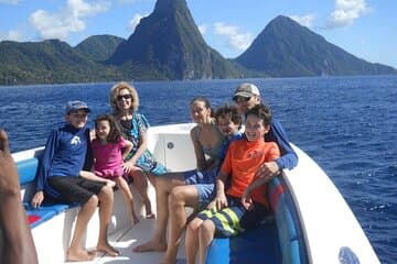 Tour privato in barca di St. Lucia : Snorkeling e Pitons