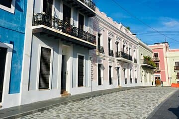 Excursión a pie al Castillo de San Juan y San Cristóbal
