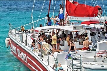 Katamaran Party Cruise und Schnorcheln in Montego Bay Open Bar + DJ