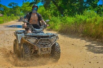 Aventura de quadriciclo para Water Cave e Macao Beach em Punta Cana