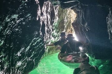 Safari en kayak de faune, grotte marine et Bushcraft sur la Riviera Anglaise