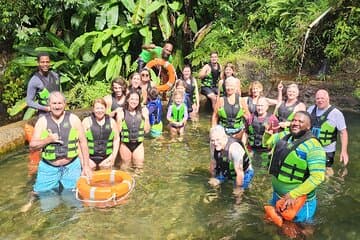 Journée de divertissement à terre avec les gorges de Titou, les sources chaudes et le récif de champagne