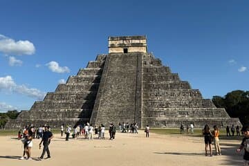 Tour Chichén Itzá con Cenote y Valladolid