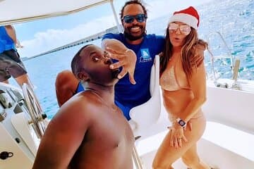 Barbados Catamarano Snorkeling Turtle e tour dei relitti