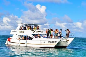 Infinity party boat in Punta Cana