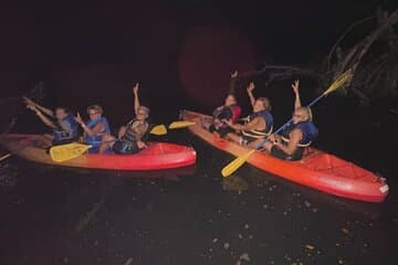 KAYAKS Tour in Bioluminescente, Mosquito Bay