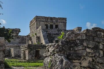 Tour a las ruinas de Tulum, tortugas en Akumal y cenotes