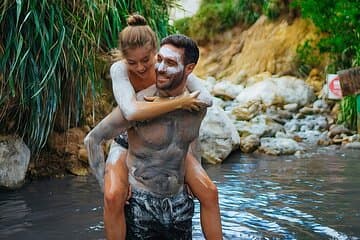 O melhor de St Lucia Mud Bath & Toraille Waterfall Excursion