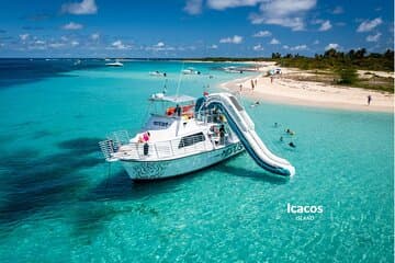 All Inclusive Snorkel and Slide Boat Tour: Icacos ou Vieques