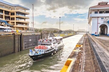 Panama Canal Partial Tour - Southbound Direction