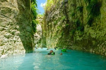 Río Sagrado, Río de la Selva y Piscina de la Cascada con Almuerzo Dominicano