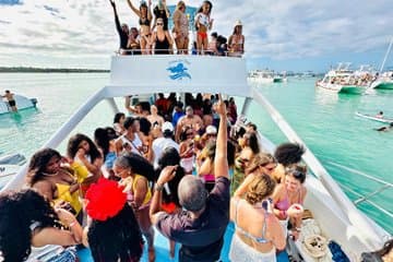 #1 Punta Cana Urban Adults Party Boat Vibes mit Open Bar und DJ