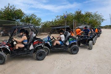 ATV/UTV Beach, Trails and Treats Visita guiada à ilha com almoço